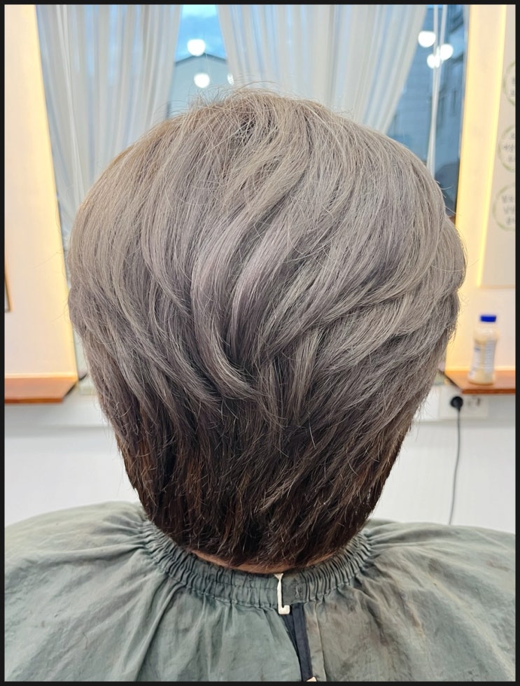 라헬뷰티살롱 자연스러운 결을 살린 레이어드 커트